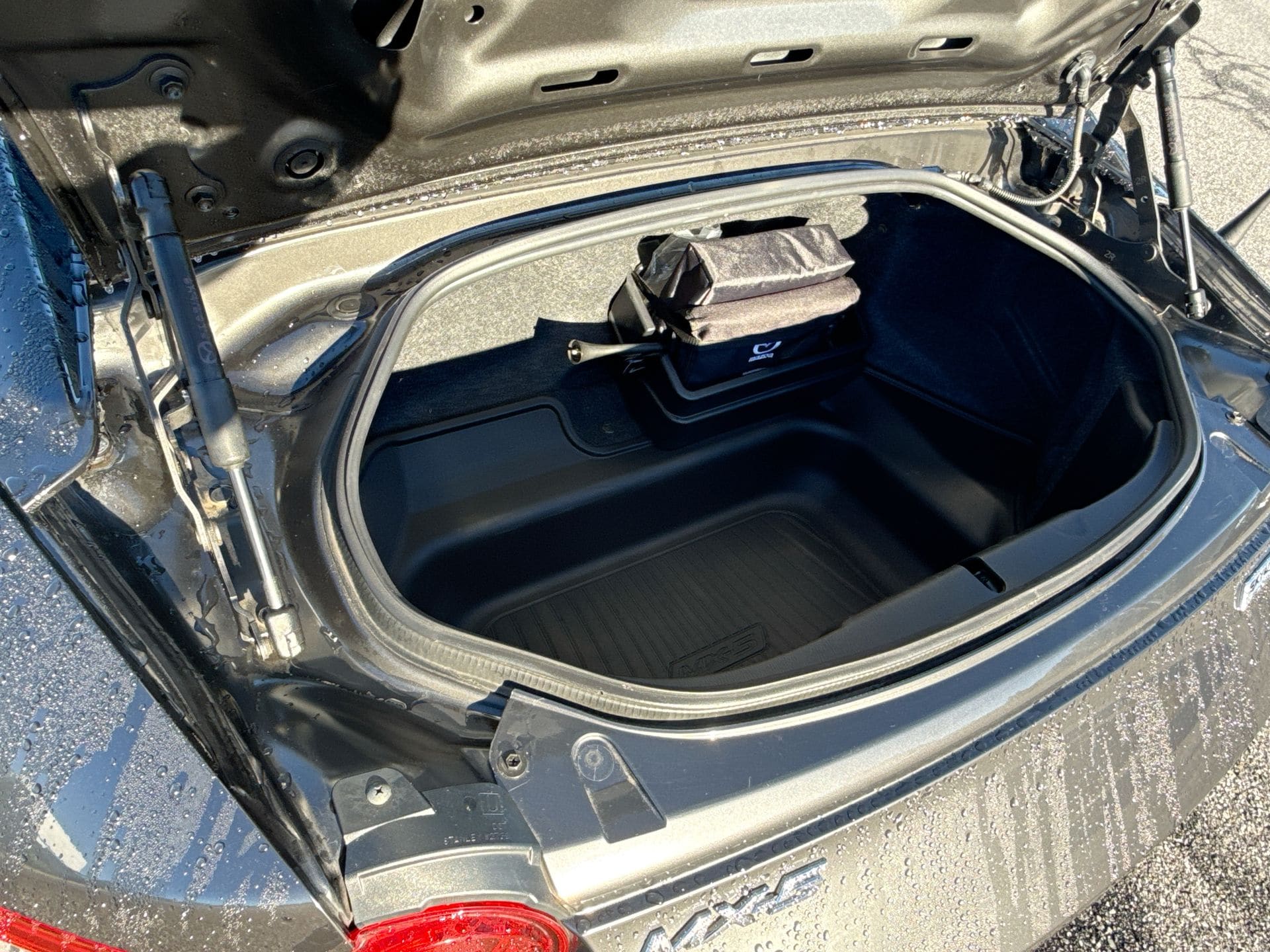 2017 Mazda MX-5 Miata RF Grand Touring - Photo 29