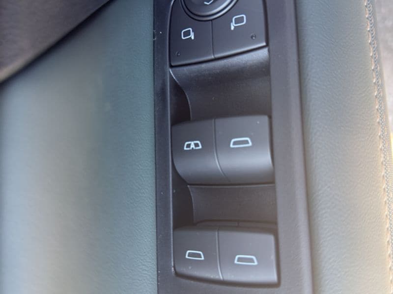 2026 GMC Terrain AT4 - Photo 7
