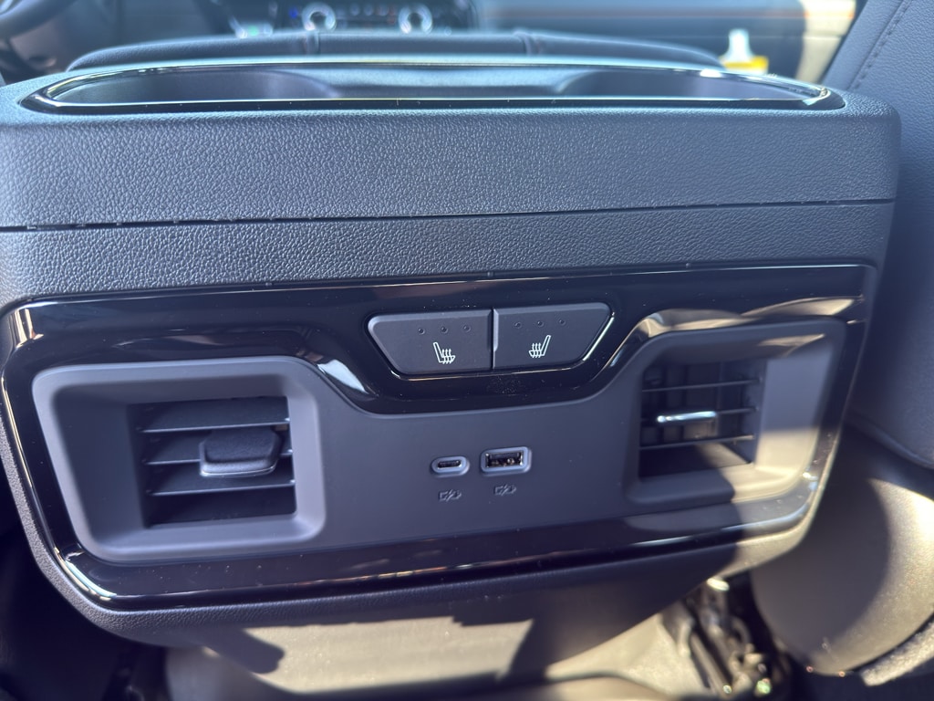 2026 GMC Sierra 2500HD AT4 - Photo 21