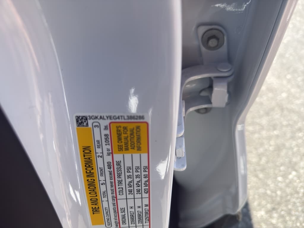 2026 GMC Terrain AT4 - Photo 25