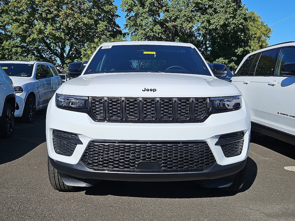 New 2025 Jeep Grand Cherokee Altitude X 4x4 Sport Utility