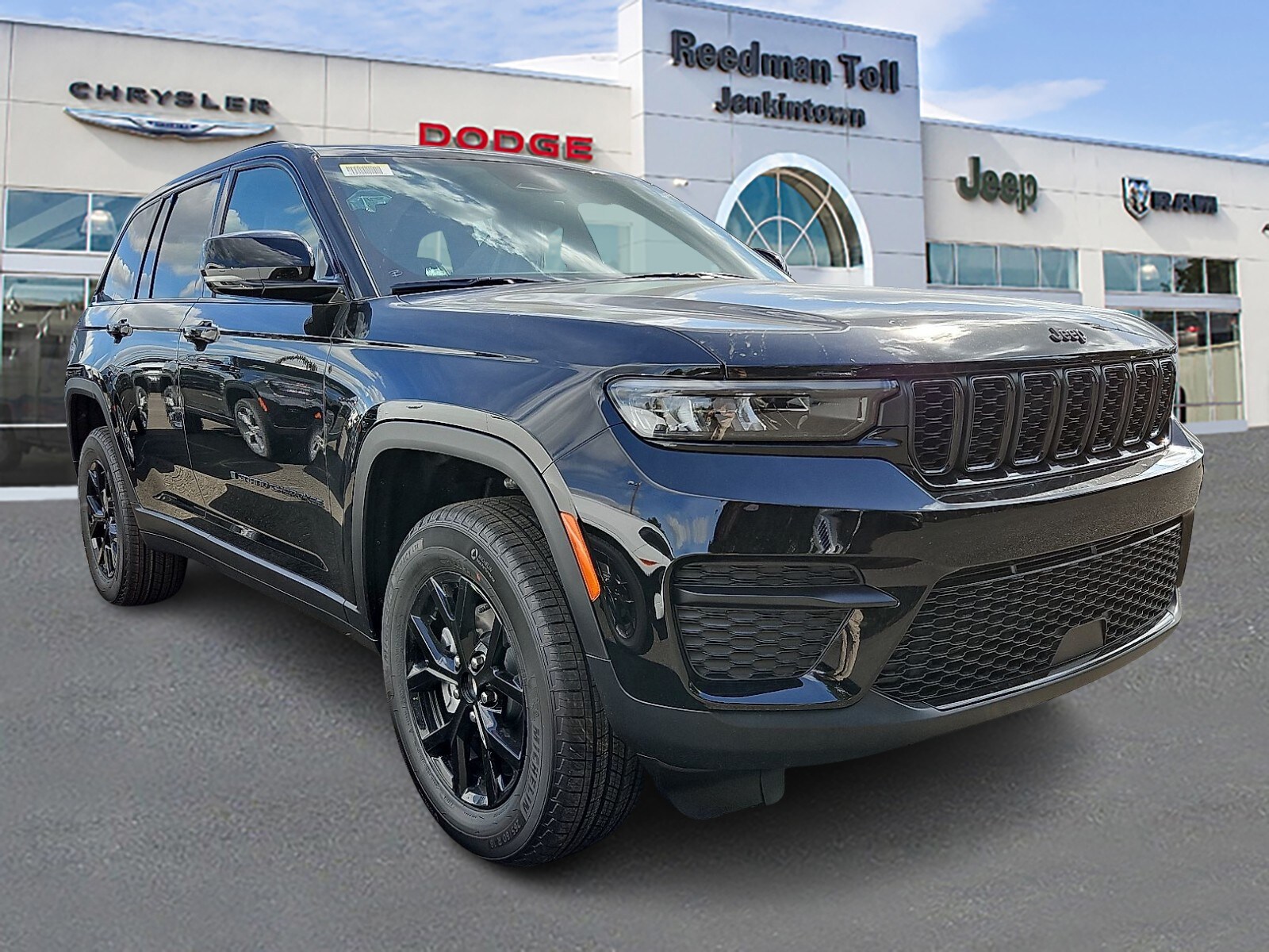 2025 Jeep Grand Cherokee Sport Utility  2025 Jeep Grand Cherokee Sport Utility