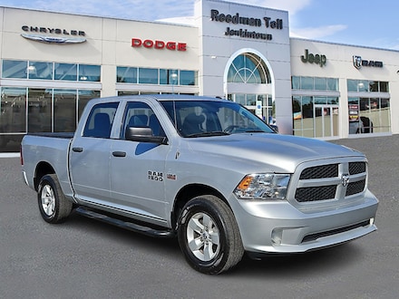 2018 Ram 1500 Express Crew Cab 4x4 57 Box Crew Cab Pickup
