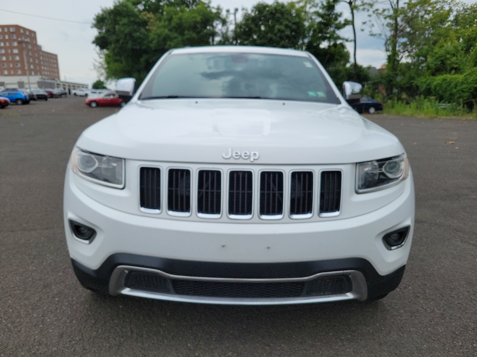 Used 2015 Jeep Grand Cherokee Limited with VIN 1C4RJFBG9FC732989 for sale in Jenkintown, PA