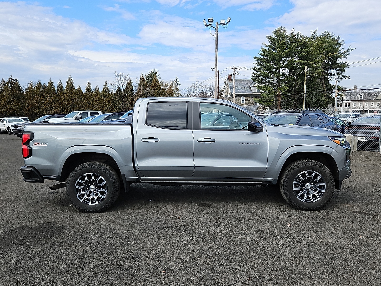 2023 Chevrolet Colorado Z71 - Photo 7