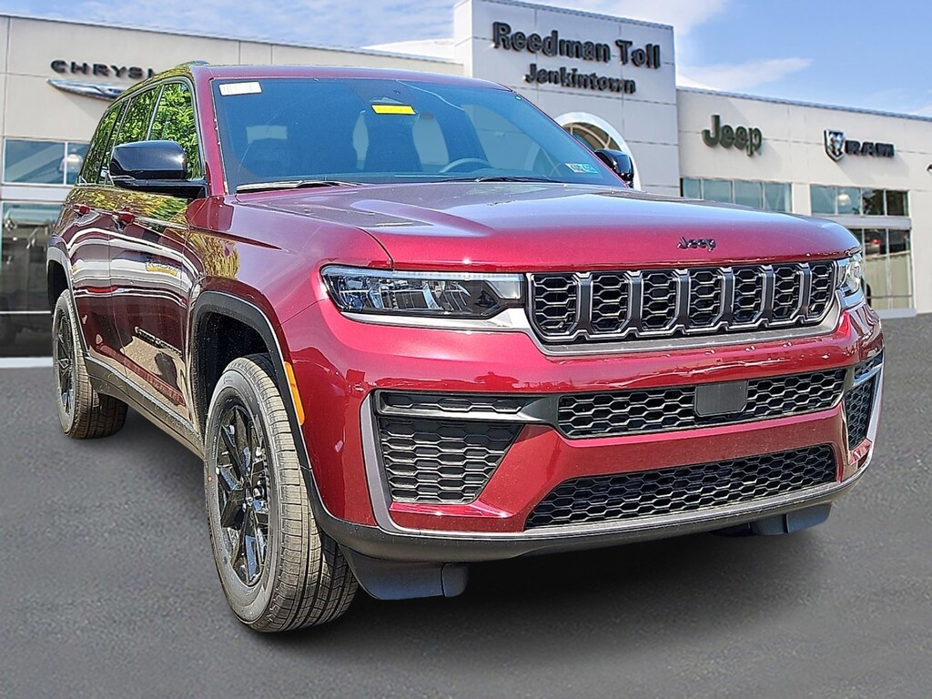 New 2026 Jeep Grand Cherokee Altitude 4x4 Sport Utility