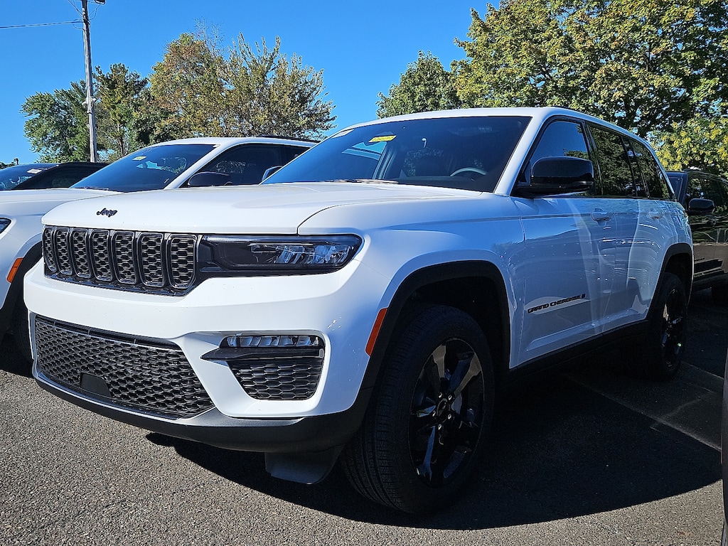 New 2025 Jeep Grand Cherokee Limited 4x4 Sport Utility