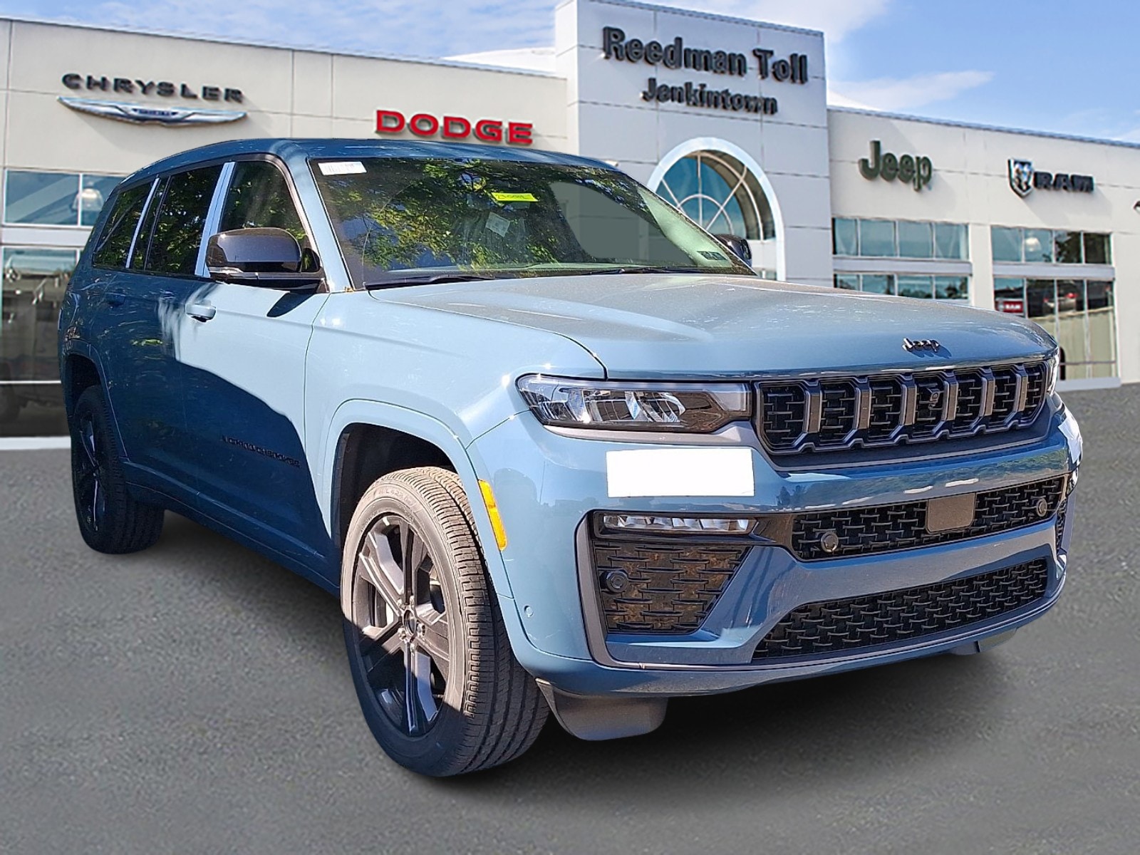 2027 Jeep Grand Cherokee L