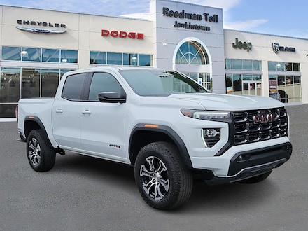 2023 GMC Canyon 4WD Crew Cab Short Box AT4 Crew Cab Pickup