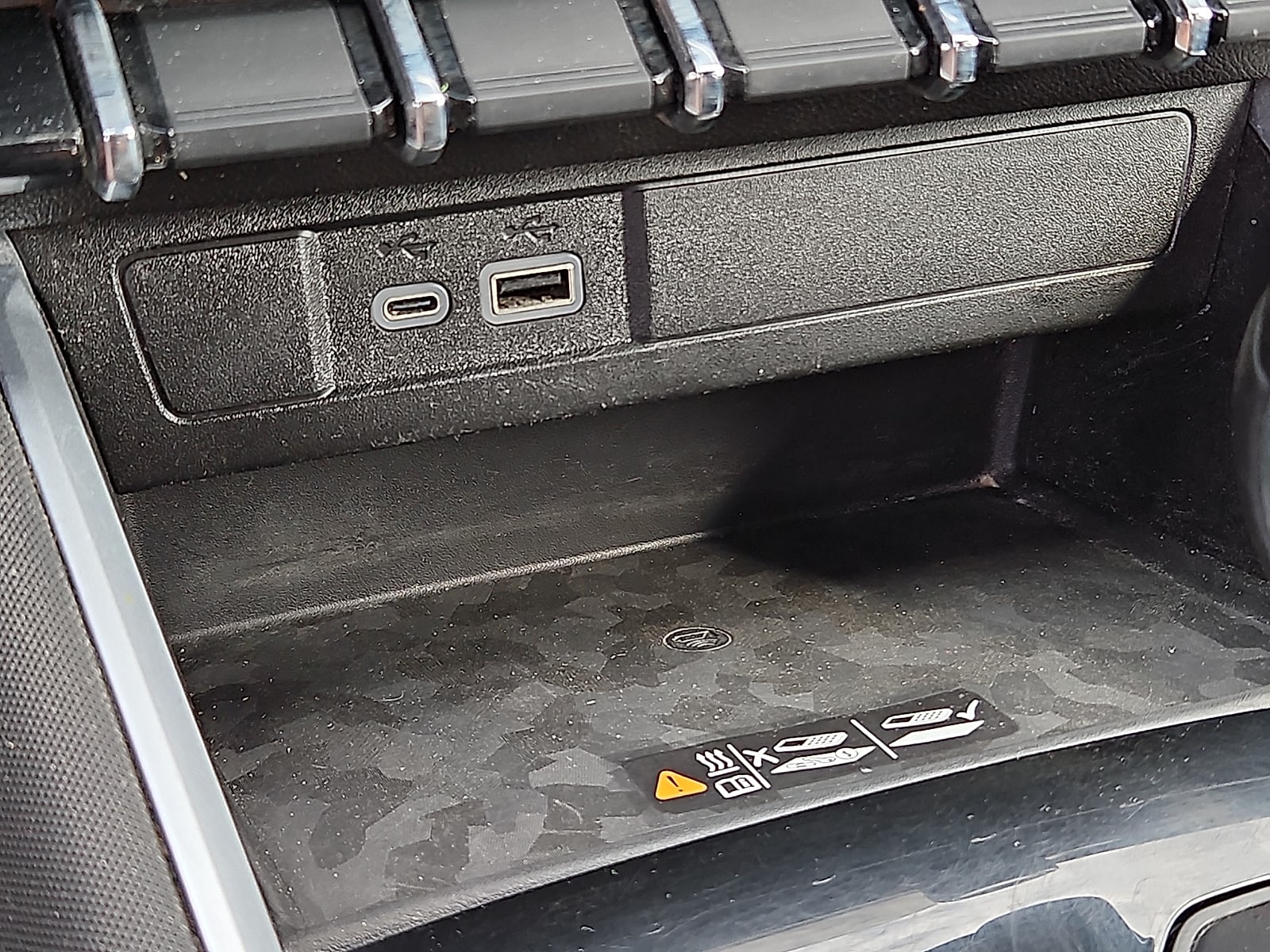 2023 Chevrolet Colorado Z71 - Photo 23