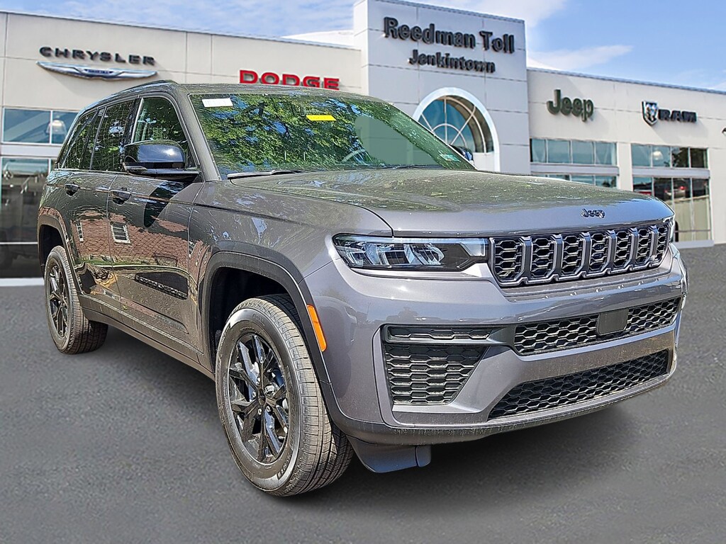 New 2026 Jeep Grand Cherokee Altitude 4x4 Sport Utility