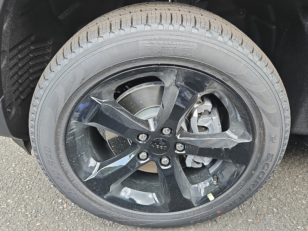 New 2025 Jeep Grand Cherokee L Limited 4x4 Sport Utility