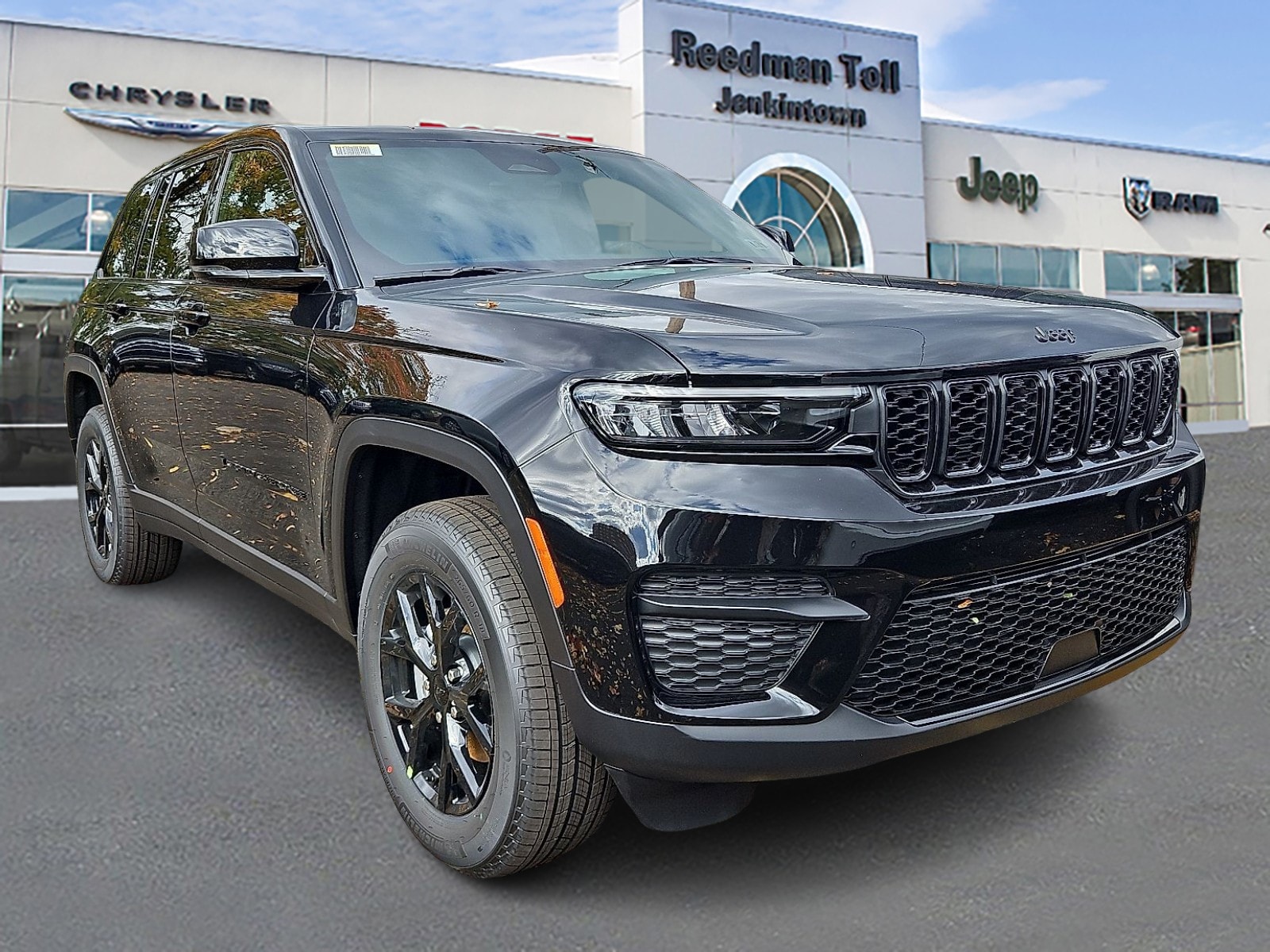 2025 Jeep Grand Cherokee Altitude's photo