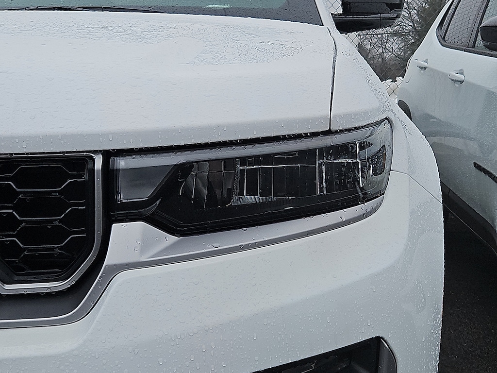 New 2026 Jeep Grand Cherokee Limited 4x4 Sport Utility