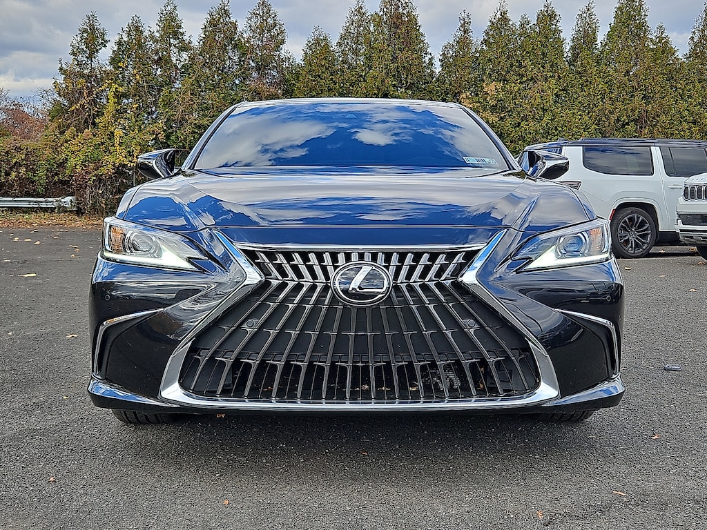 Used 2025 Lexus ES 350 Car