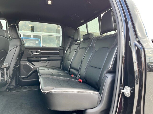 2025 Ram 1500 Laramie photo 4