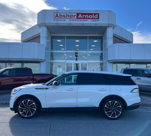 2020 Lincoln Aviator Reserve photo 3