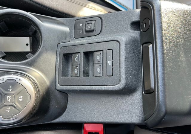 2022 Ford Bronco 4-Door Wildtrak - Photo 19