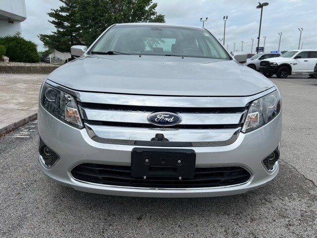 2012 Ford Fusion SEL photo 4