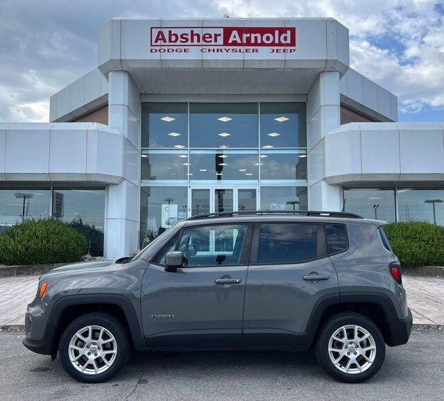 2020 Jeep Renegade Latitude photo 2