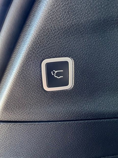 2026 Chrysler Pacifica Limited - Photo 31
