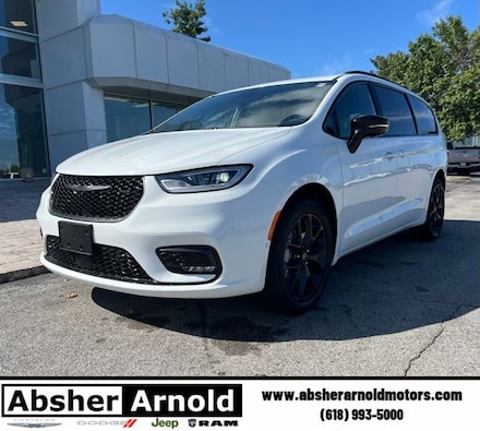 2026 Chrysler LIMITED AWD Passenger Van