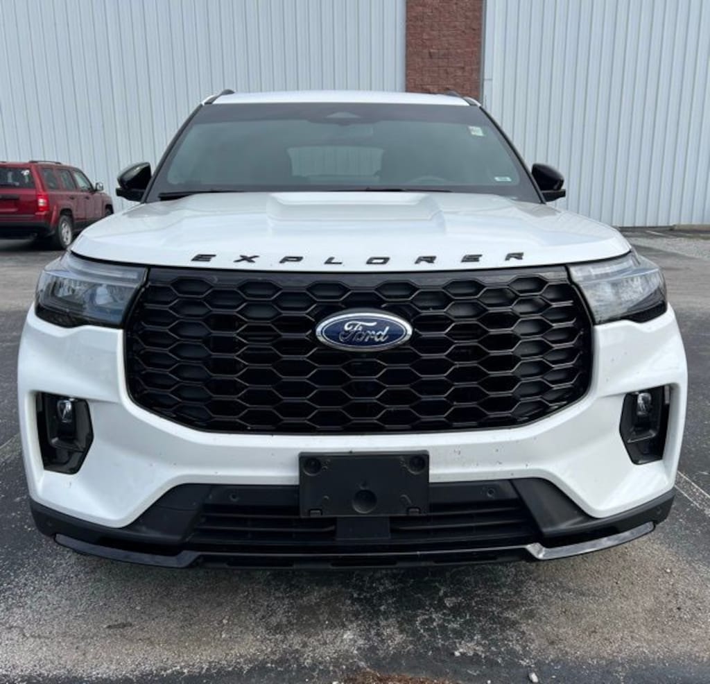 Used 2025 Ford Explorer ST-Line SUV