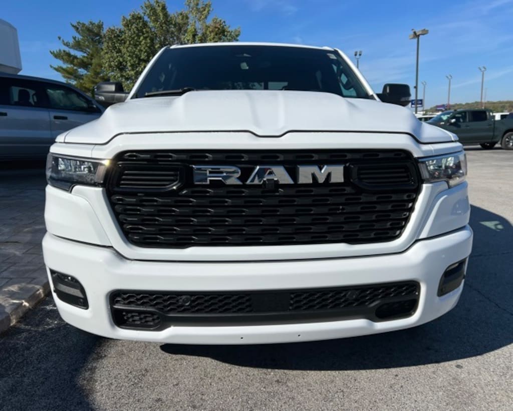 New 2026 Ram 1500 BIG HORN CREW CAB 4X4 5'7 BOX Pickup
