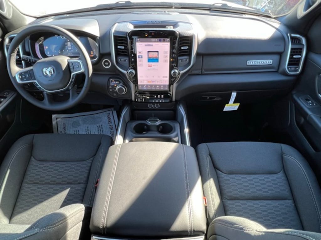 New 2026 Ram 1500 BIG HORN CREW CAB 4X4 5'7 BOX Pickup