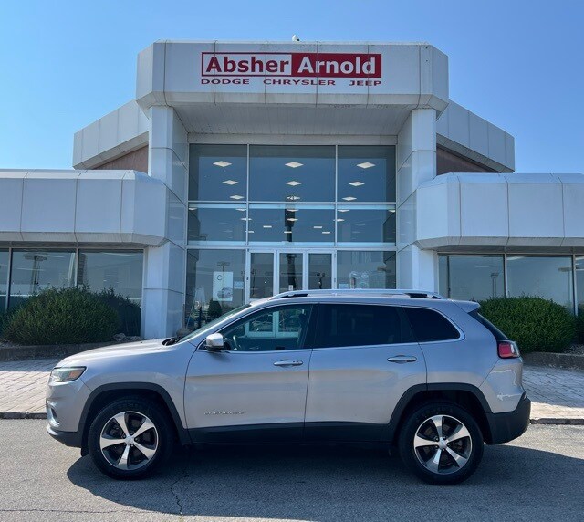 2019 Jeep Cherokee Limited photo 2