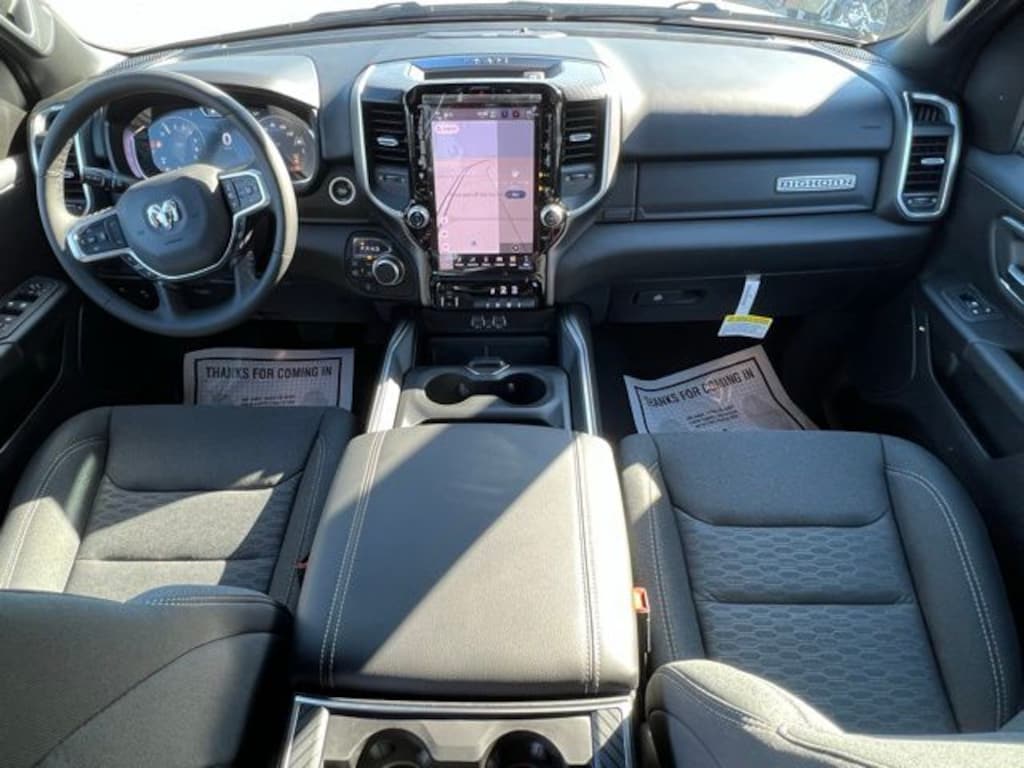 New 2026 Ram 1500 BIG HORN CREW CAB 4X4 5'7 BOX Pickup