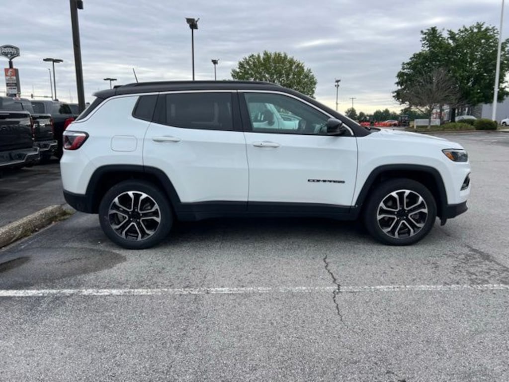 Used 2024 Jeep Compass Limited SUV