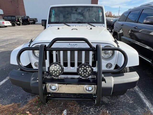 2018 Jeep Wrangler Unlimited Sahara photo 2