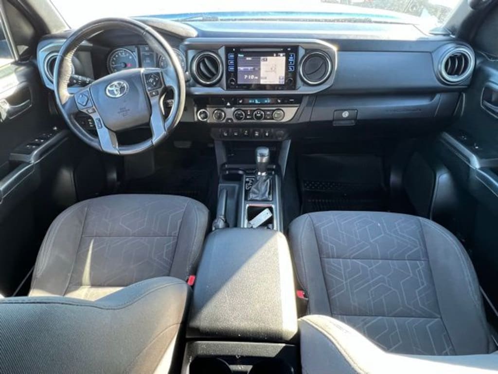 Used 2017 Toyota Tacoma Truck