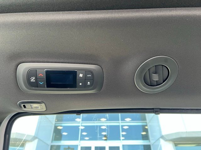 2026 Chrysler Pacifica Limited - Photo 26
