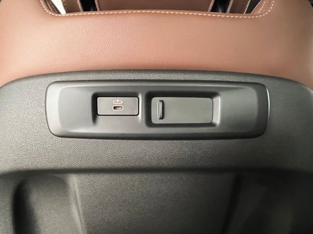2021 BMW X6 40i - Photo 24