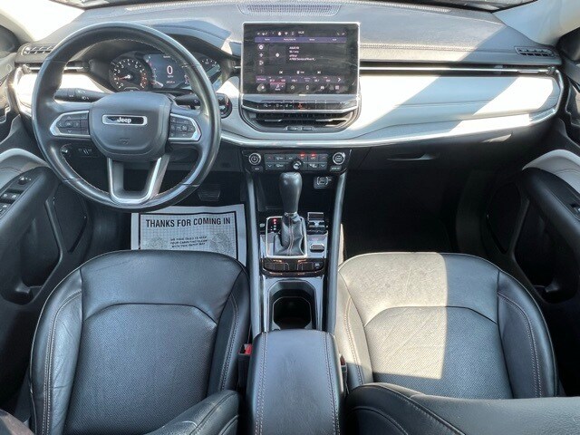 2022 Jeep Compass Limited photo 2