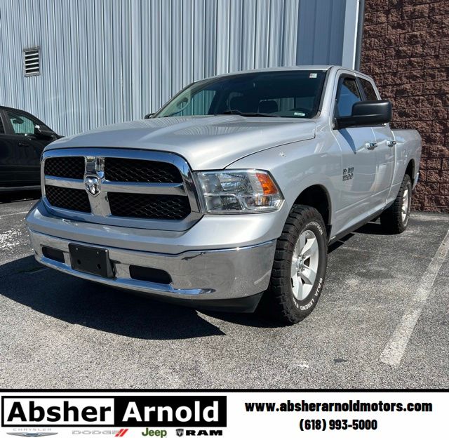 2017 RAM 1500 SLT 4x4 Quad Cab 6'4's photo