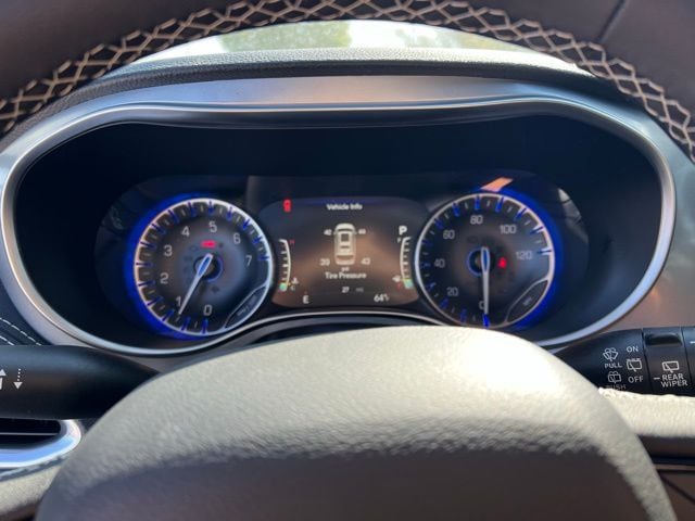 2026 Chrysler Pacifica Limited - Photo 15