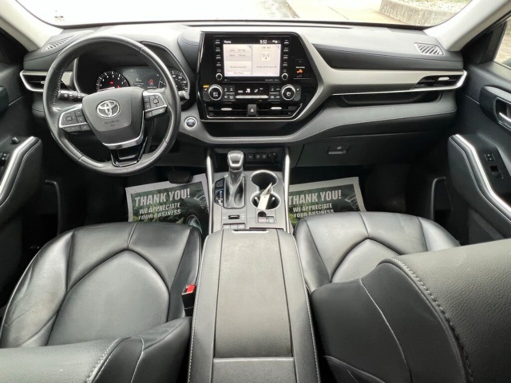 Used 2021 Toyota Highlander XLE SUV