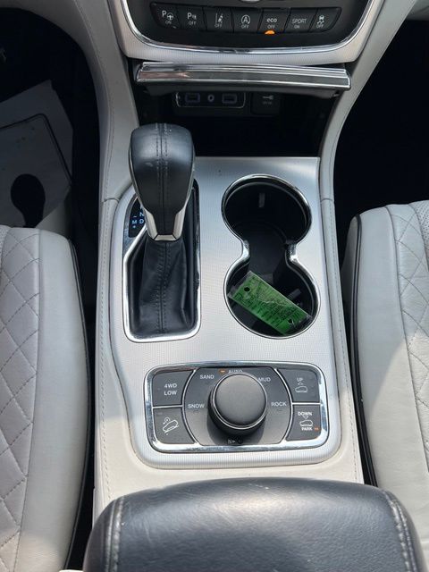 2018 Jeep Grand Cherokee Summit - Photo 16