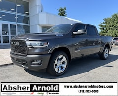 2025 Ram BIG HORN CREW CAB 4X4 5'7 BOX Pickup