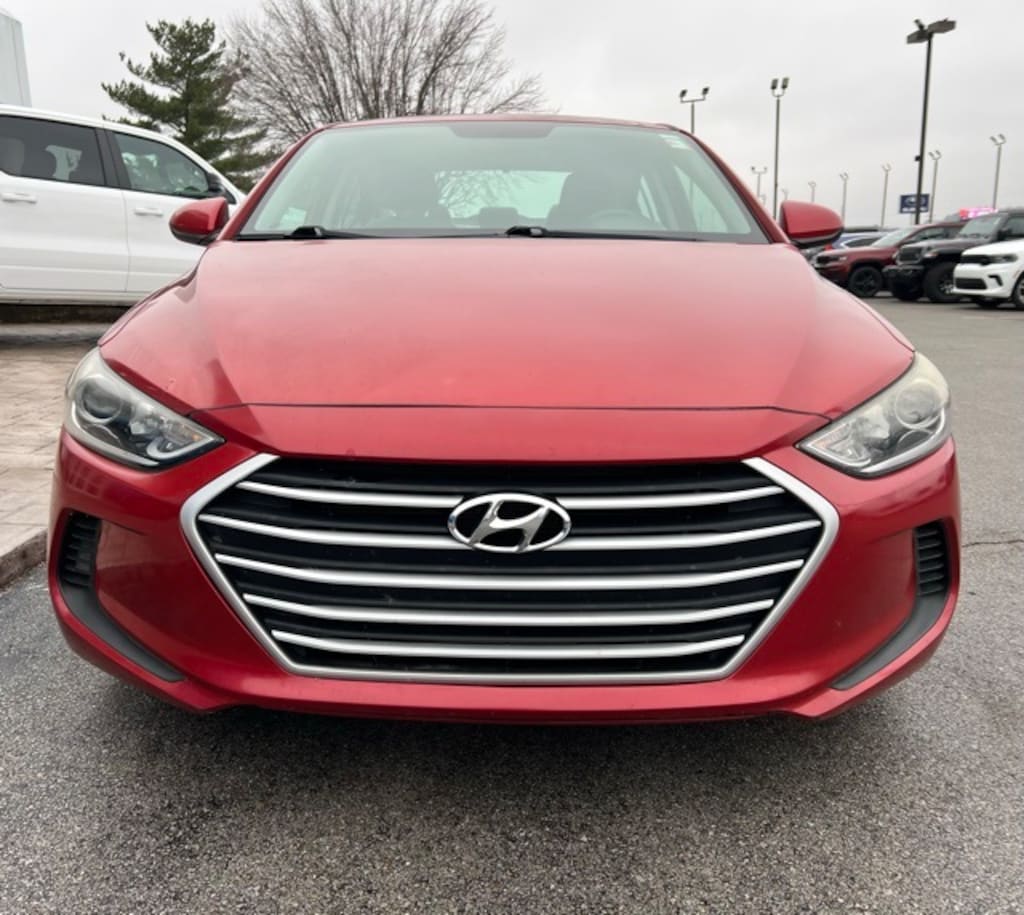 Used 2018 Hyundai Elantra SEL Sedan