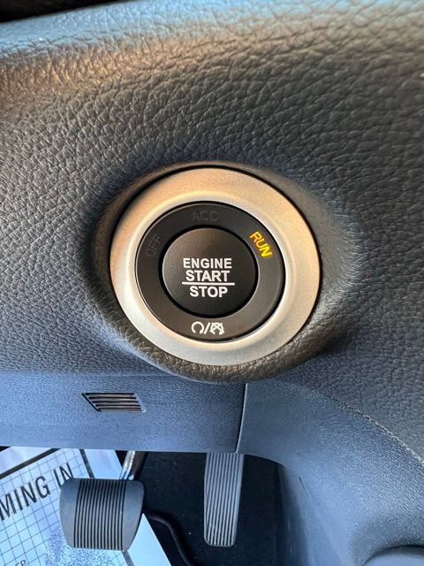 2026 Chrysler Pacifica Limited - Photo 12