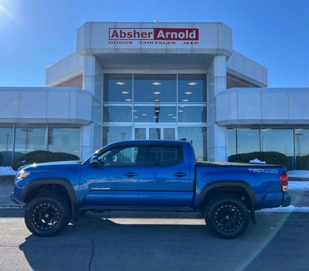 Used 2017 Toyota Tacoma Truck