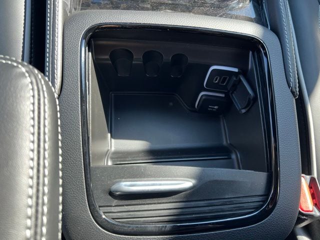 2026 Chrysler Pacifica Limited - Photo 19