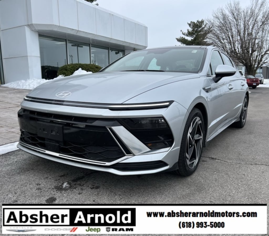 Used 2024 Hyundai Sonata SEL Sedan