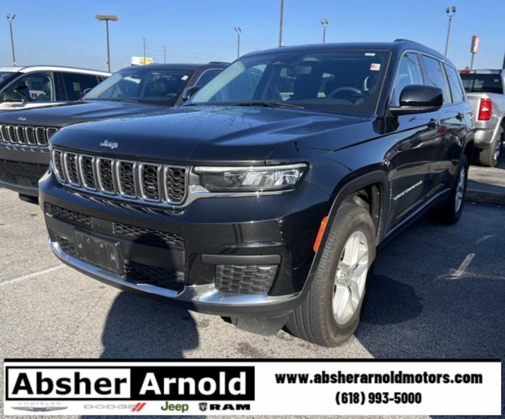 Used 2023 Jeep Grand Cherokee L Laredo SUV