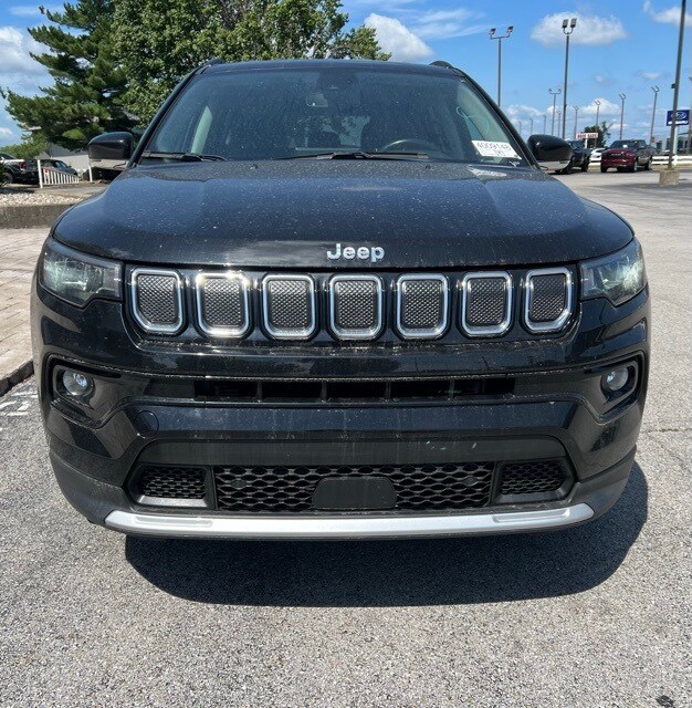 2022 Jeep Compass Limited photo 4