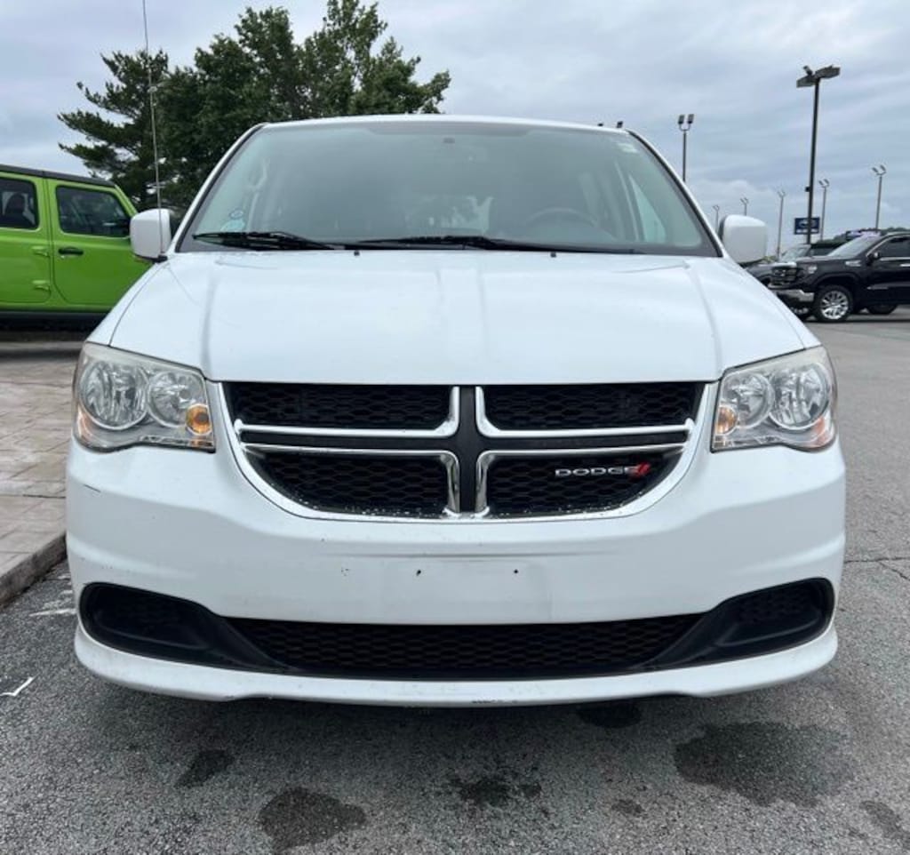 Used 2015 Dodge Grand Caravan SXT Minivan/Van